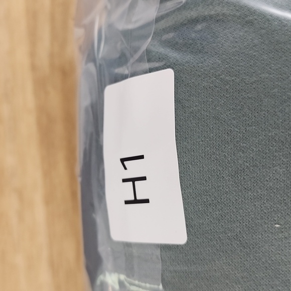 NEW Tuff Athletics Women's XXL Green Crewneck Sweatshirt Cotton Blend - Picture 7 of 7